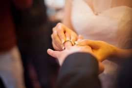 挽回爱情电影：日本动漫中的甜蜜启示