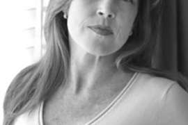 《重燃爱火:如何巧妙挽回白羊女的心,重拾幸福篇章》 《重燃爱火:如何巧妙挽回白羊女的心,重拾幸福篇章》